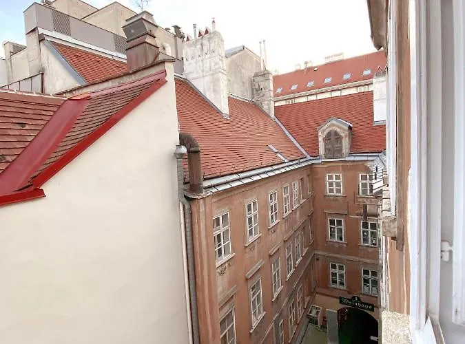 High In At Stephansplatz Apartmán