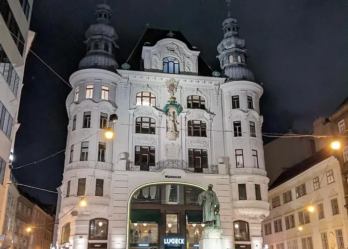 High In At Stephansplatz Апартаменты *